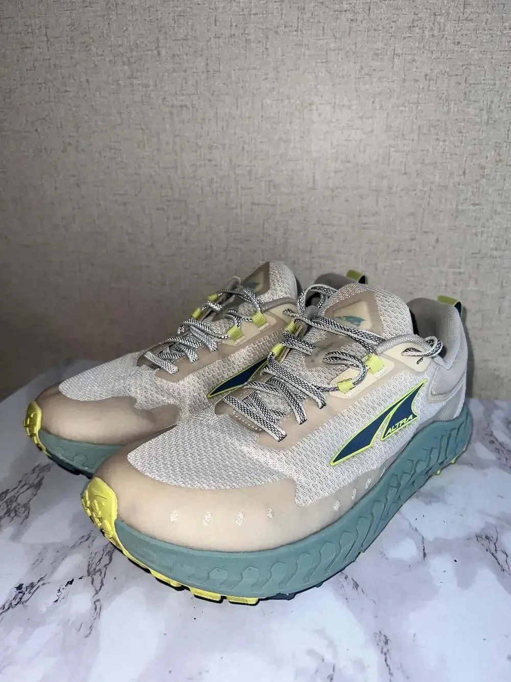 Altra Outroad 2 Men's Trail Running Shoes Grey/Green Size 8.5